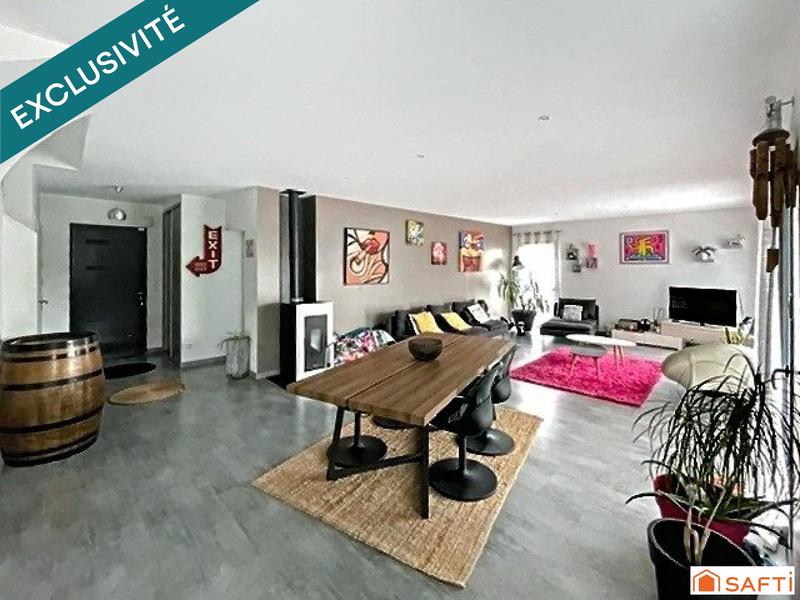 Maison - 159 m² - 5 pièces
