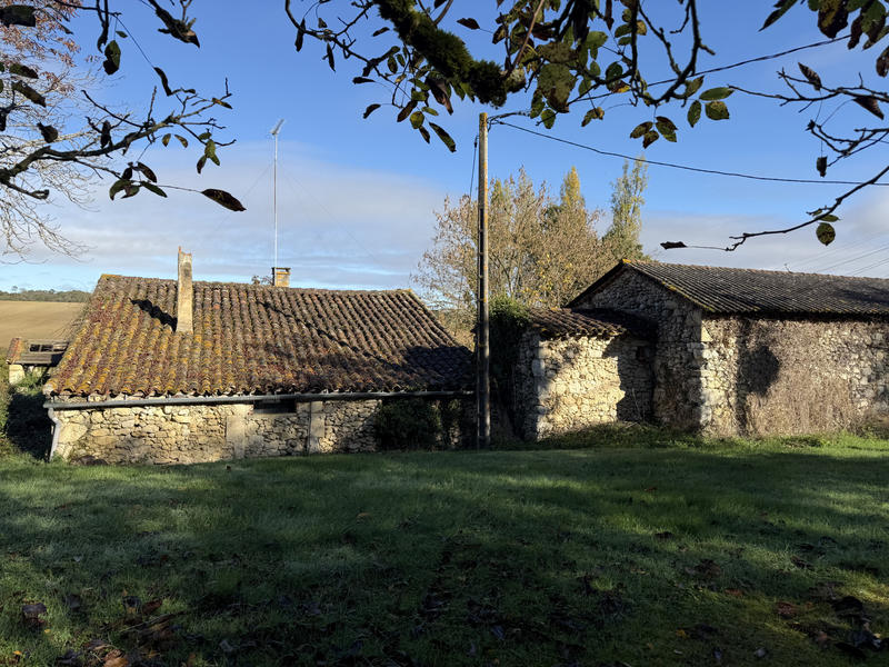 Maison - 200 m² - 11 pièces