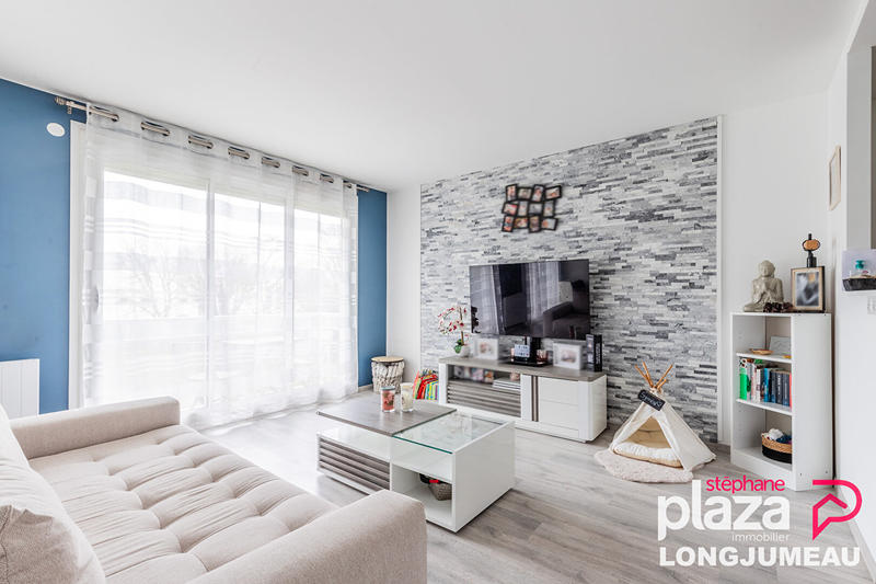 Appartement - 90 m² - 5 pièces