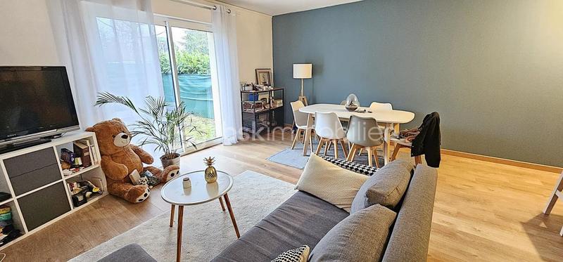 Maison - 91 m² - 5 pièces