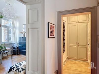 Appartement - 99 m² - 4 pièces