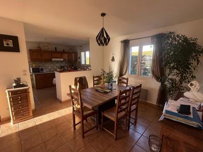 Maison - 109 m² - 5 pièces