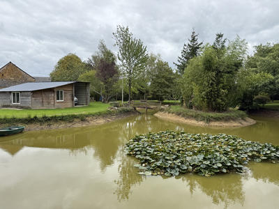 Maison - 210 m² - 7 pièces