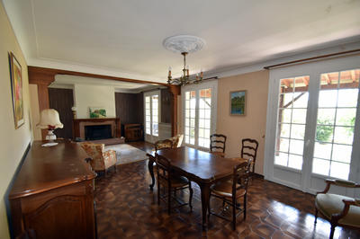 Maison - 178 m² - 6 pièces