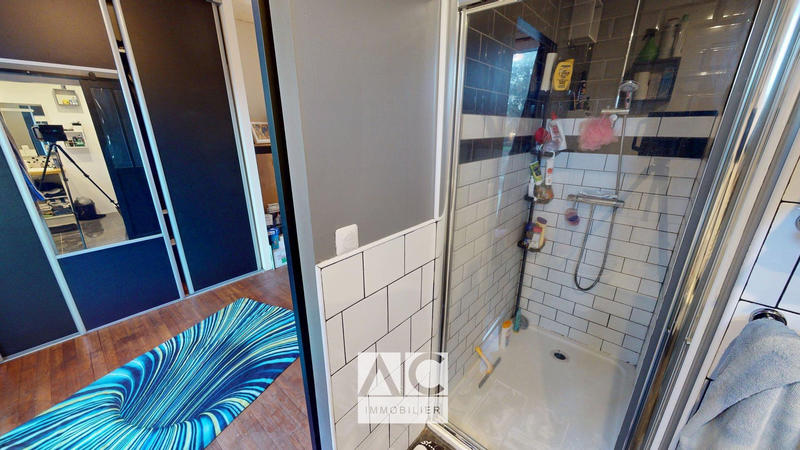 Maison - 114 m² - 6 pièces