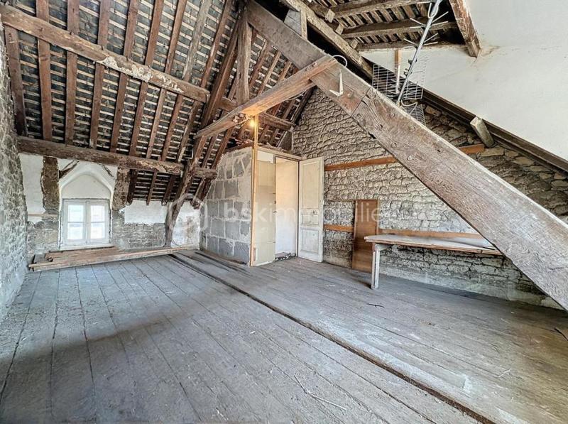 Maison de village - 77 m² - 5 pièces