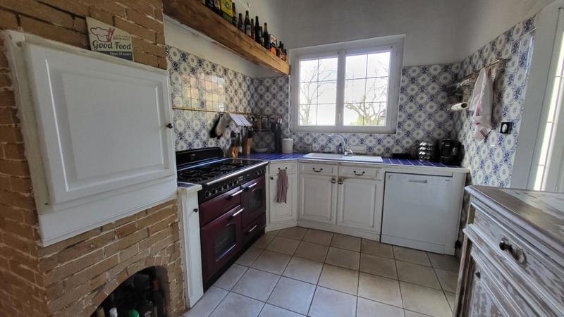 Maison - 207 m² - 7 pièces