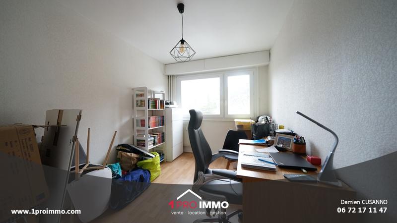Appartement - 97 m² - 4 pièces