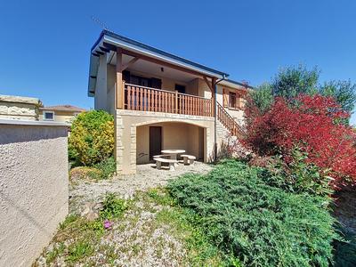 Maison ancienne - 90 m² - 4 pièces