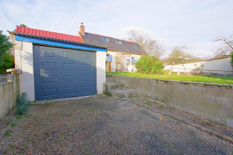 Maison - 95 m² - 4 pièces