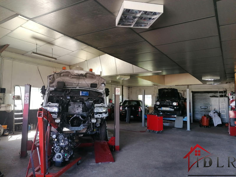 Local commercial - 225 m²