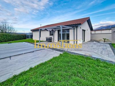 Maison - 115 m² - 6 pièces