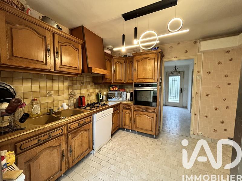 Maison - 135 m² - 6 pièces