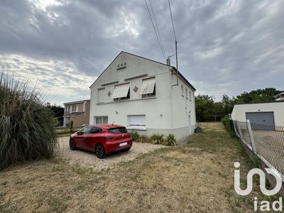 Maison - 104 m² - 5 pièces