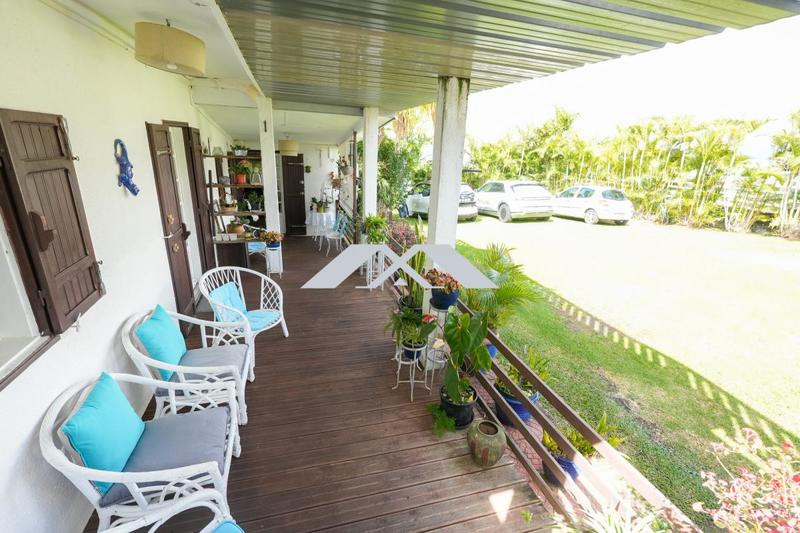 Maison traditionnelle - 148 m² - 5 pièces