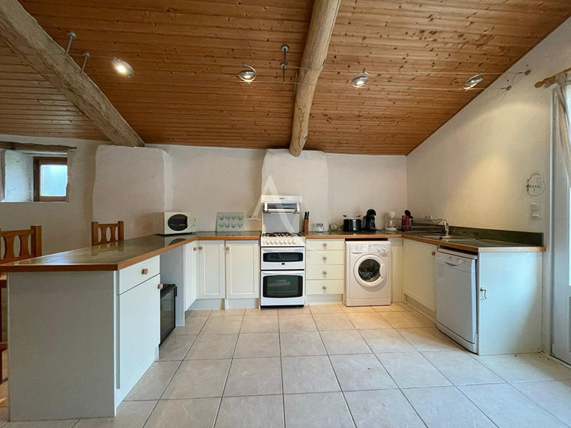 Maison - 143 m² - 4 pièces