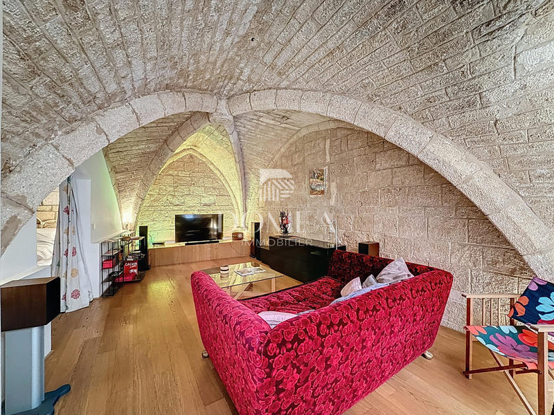 Appartement - 81 m² - 3 pièces