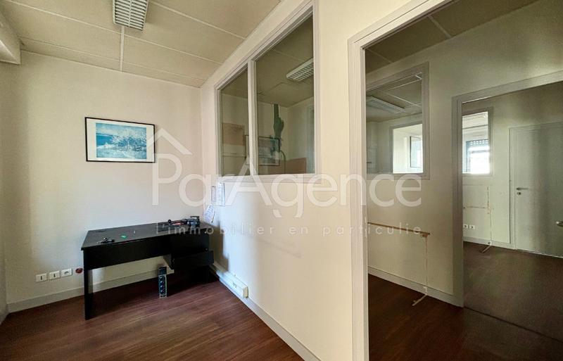 Local commercial - 140 m²