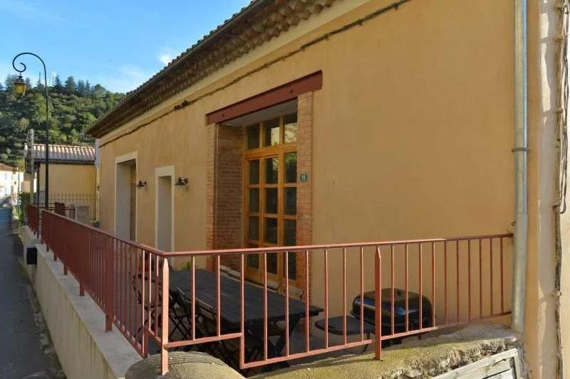 Maison traditionnelle - 478 m² - 13 pièces