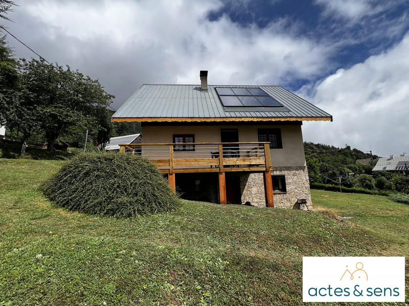 Maison - 110 m² - 5 pièces