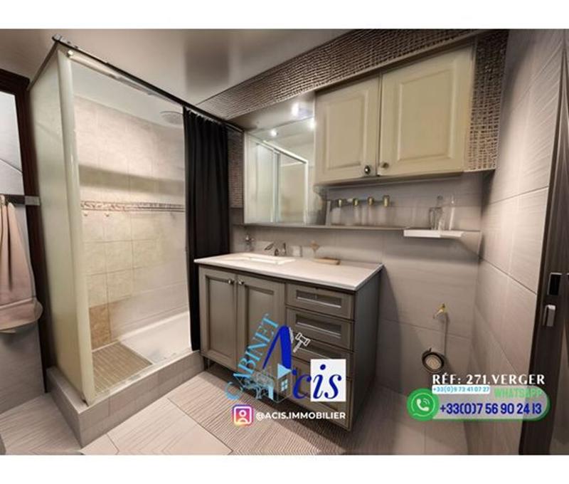 Appartement - 100 m² - 4 pièces