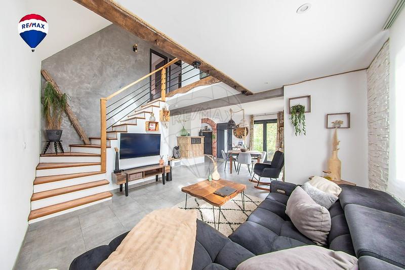 Maison - 100 m² - 5 pièces