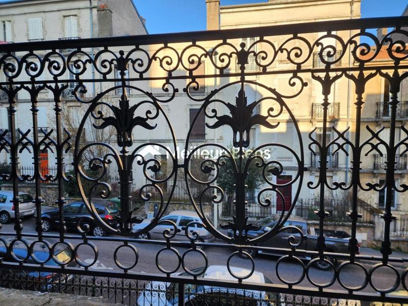 Maison de ville - 198 m² - 7 pièces