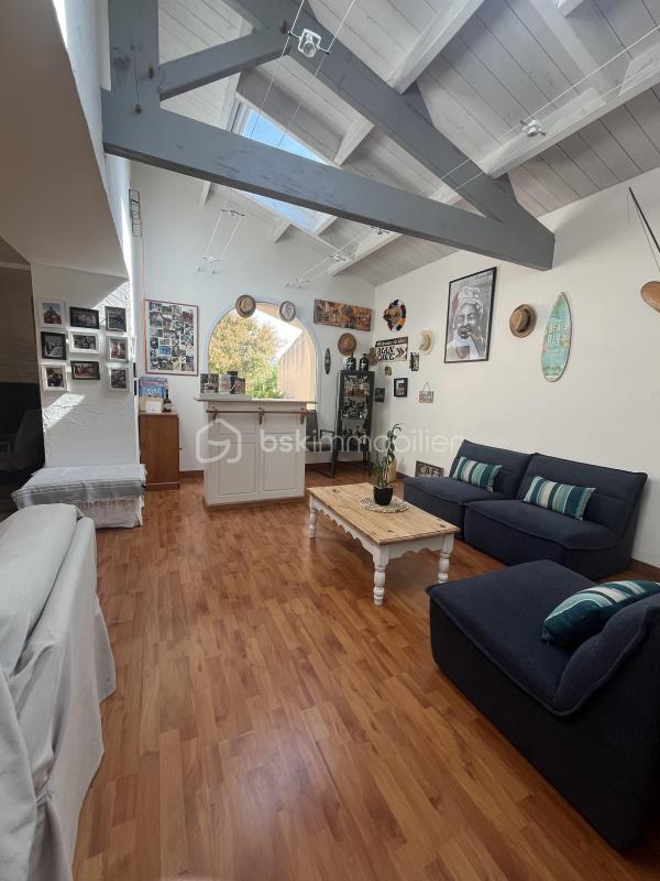 Maison - 157 m² - 6 pièces