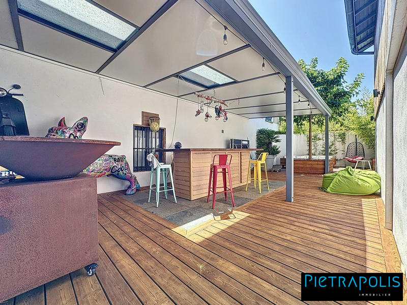 Maison - 140 m² - 6 pièces