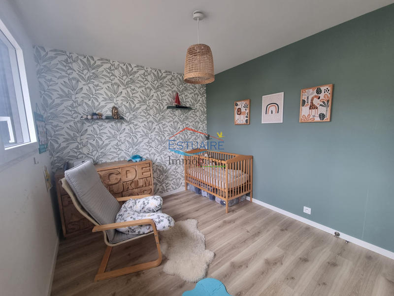 Maison - 90 m² - 5 pièces