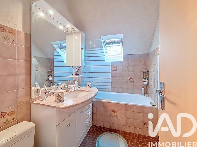 Maison - 113 m² - 6 pièces