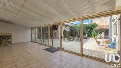 Maison - 286 m² - 6 pièces