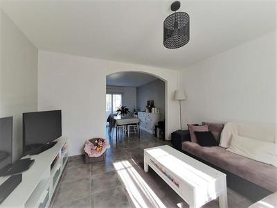 Maison - 86 m² - 4 pièces