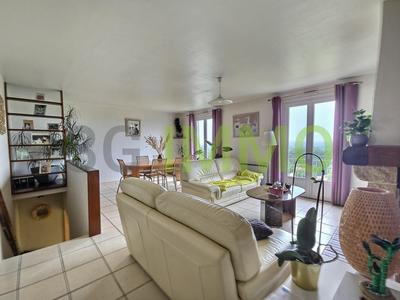 Maison - 108 m² - 6 pièces