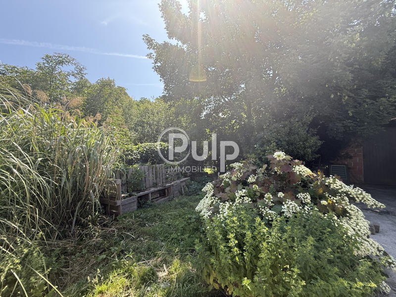 Maison - 241 m² - 12 pièces