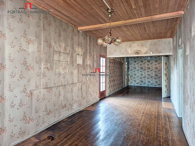 Maison - 90 m² - 4 pièces