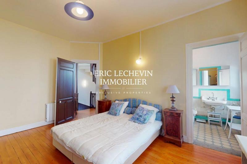 Villa - 145 m² - 7 pièces