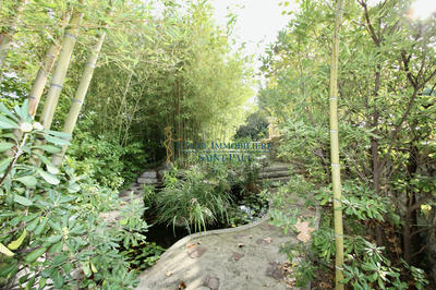 Maison traditionnelle - 135 m² - 5 pièces