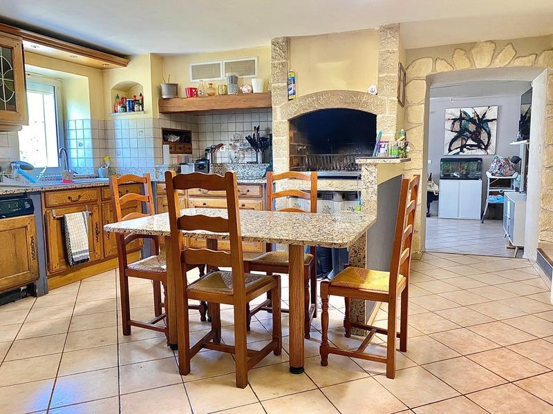 Maison de village - 142 m² - 6 pièces