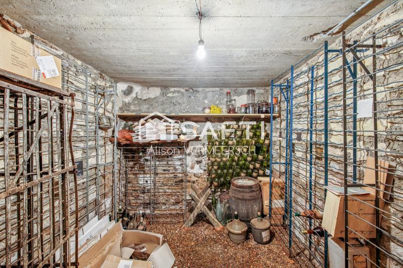 Maison - 204 m² - 7 pièces