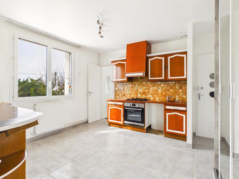 Pavillon - 90 m² - 3 pièces