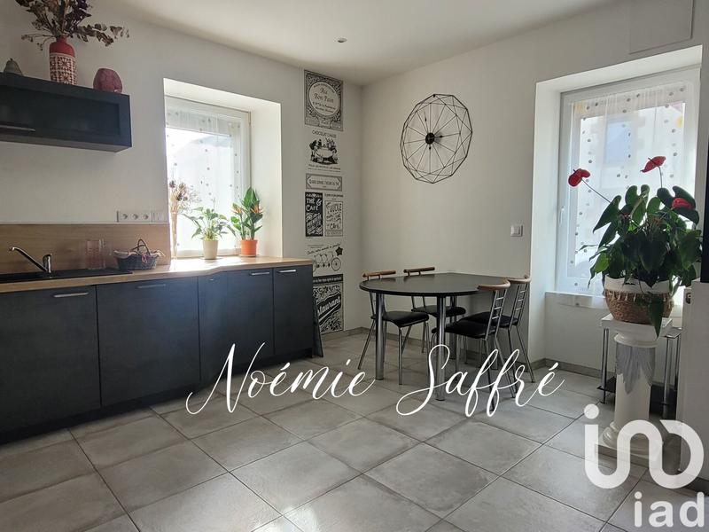 Maison - 104 m² - 5 pièces