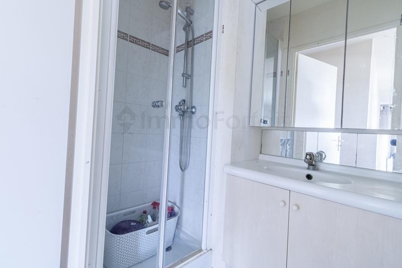 Appartement - 84 m² - 4 pièces