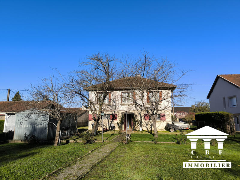 Maison - 95 m² - 5 pièces