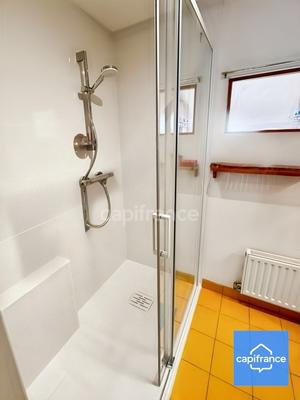 Maison - 107 m² - 6 pièces