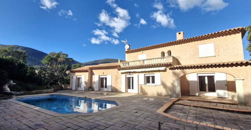 Villa - 148 m² - 4 pièces