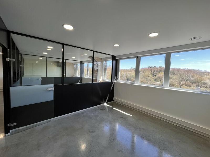 Bureau - 78 m²