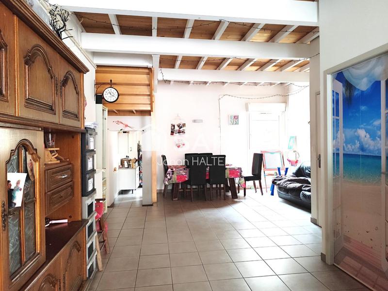 Appartement - 121 m² - 5 pièces