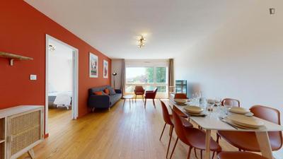 Chambre - 13 m² - 5 pièces