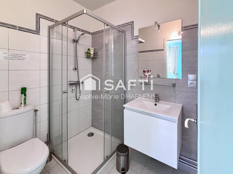 Propriété - 585 m² - 26 pièces